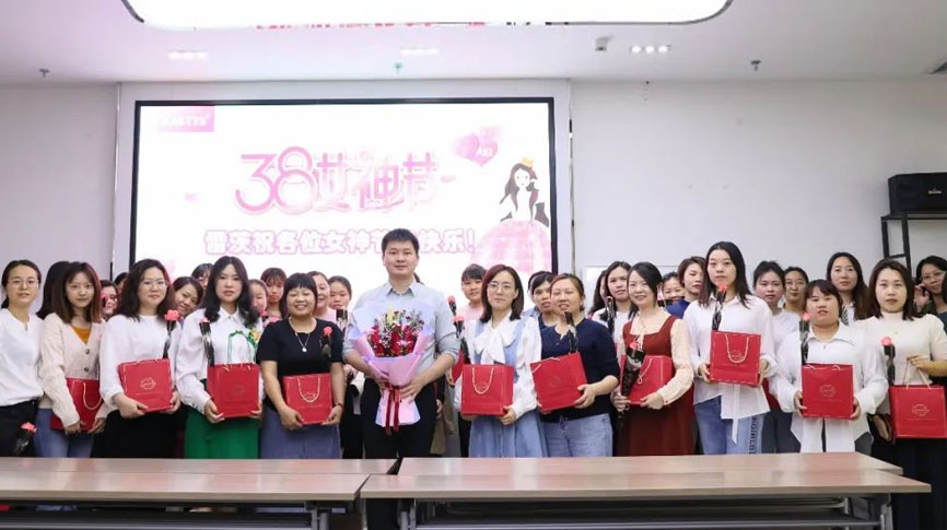 春風十里不如你：雷茨慶祝第100個婦女節(jié)！